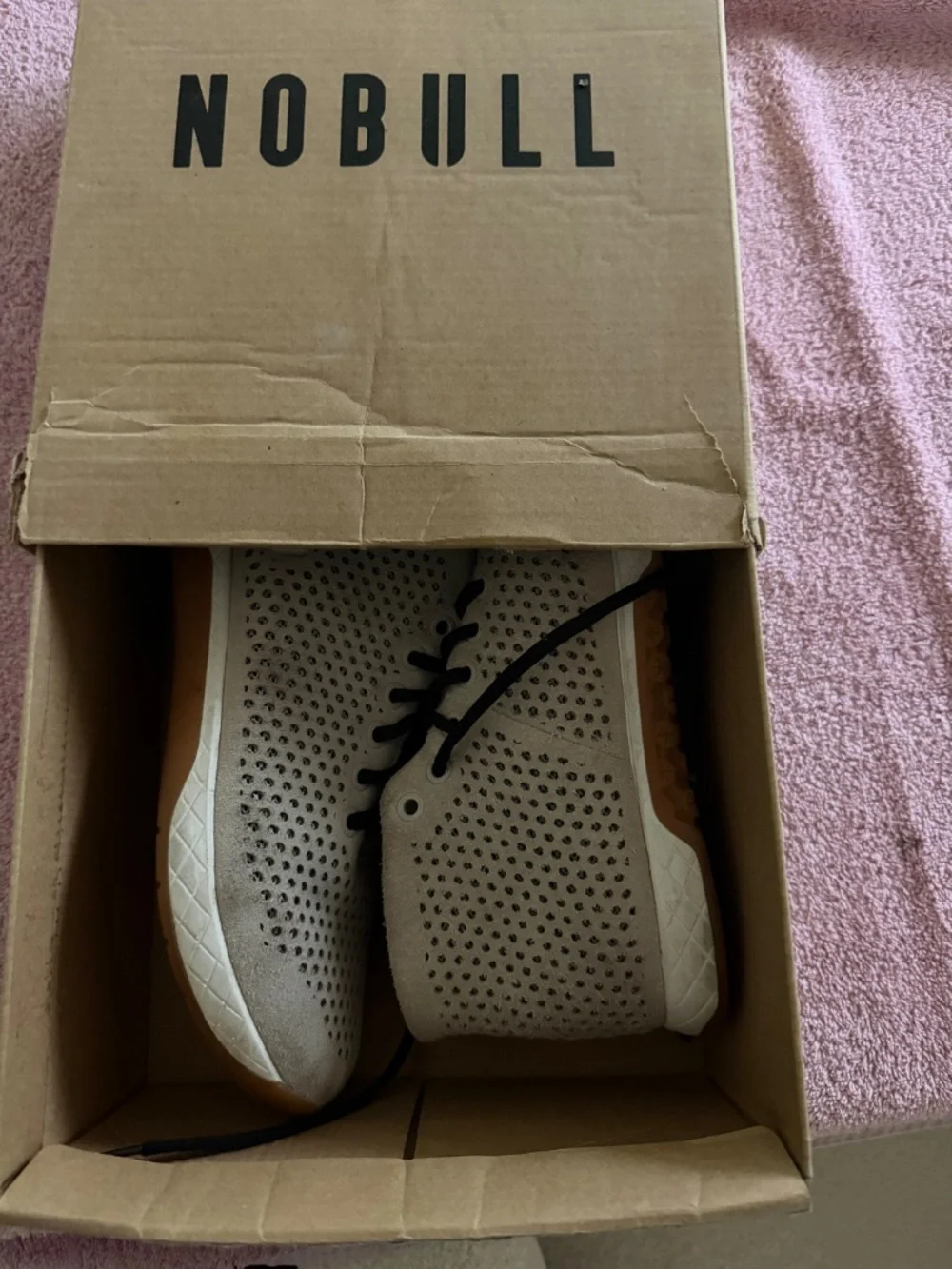 Nobull size 6.5